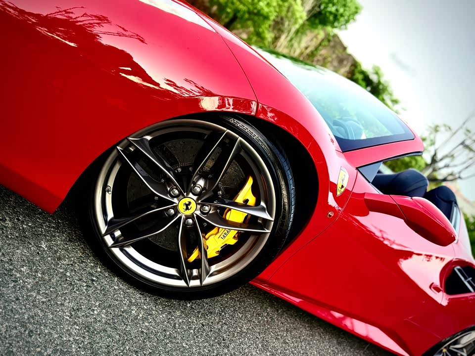 Ferrari 488