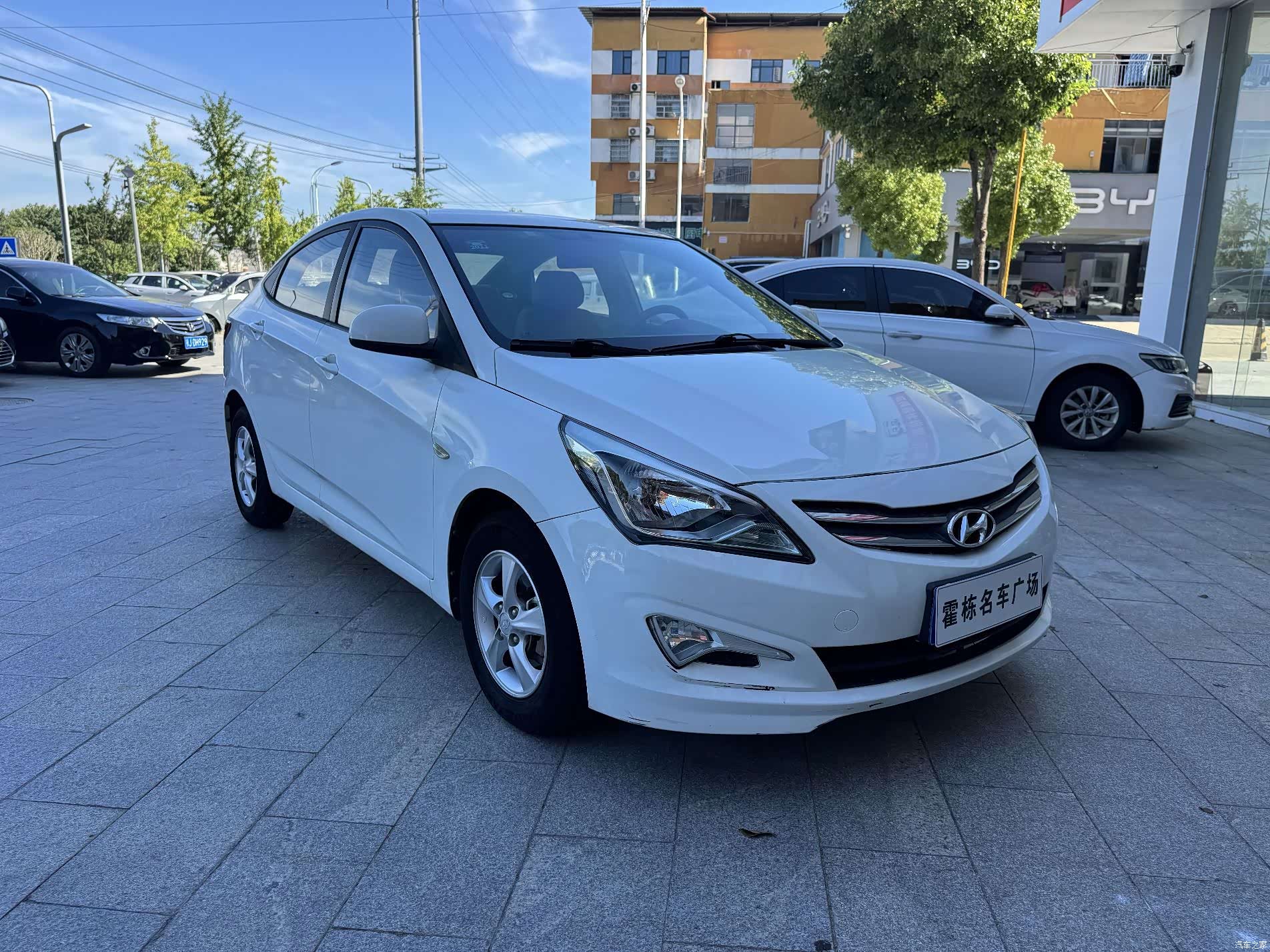 Hyundai GLS, 2016 3
