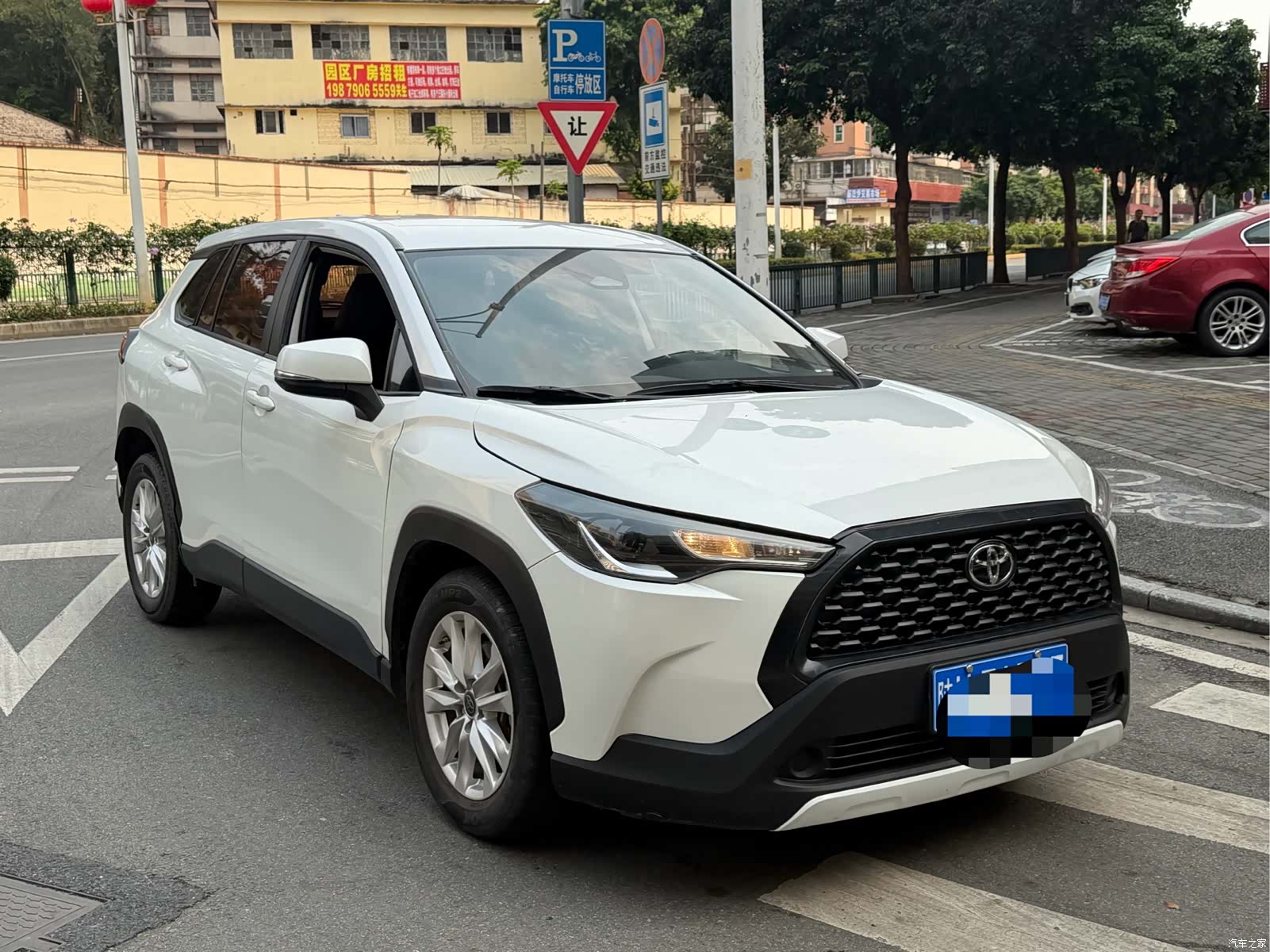 Toyota Corolla, 2023 3