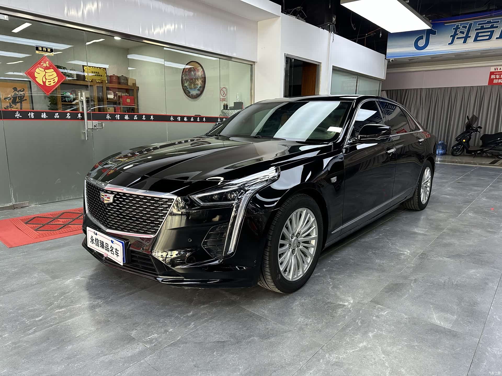 Cadillac CT6, 2022 1