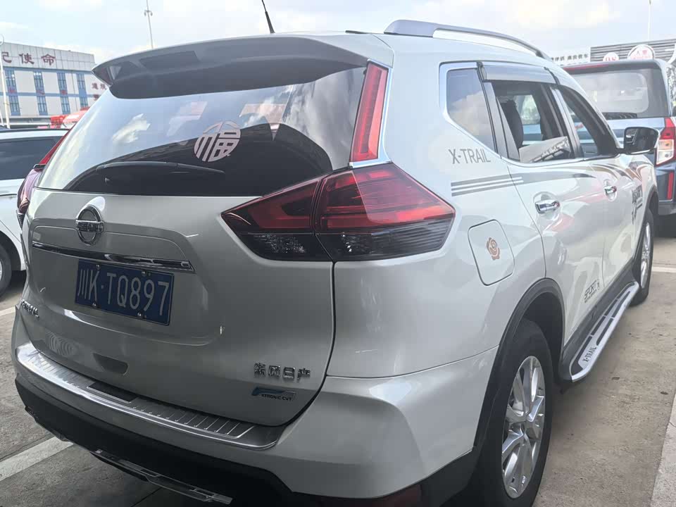 Nissan Qijun