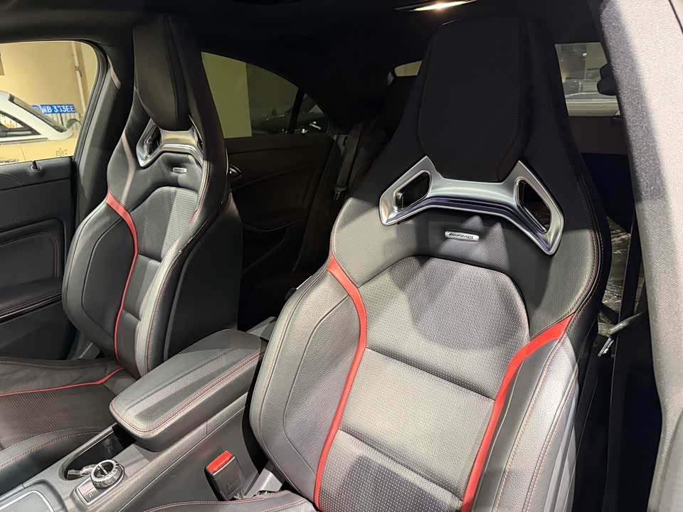 Mercedes-Benz CLA AMG