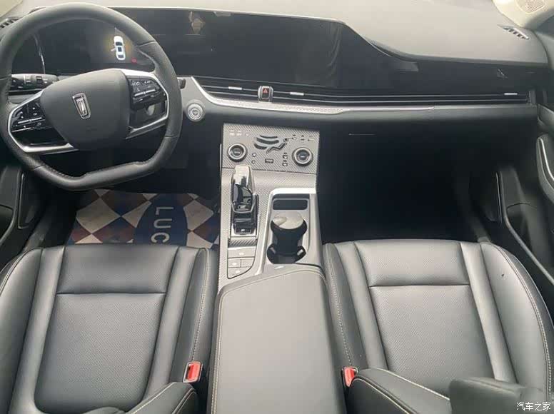 Bestune B70, 2023 10