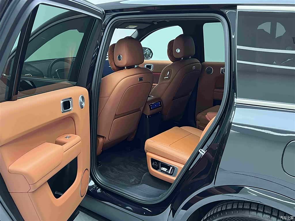 Li Auto L9, 2025 16