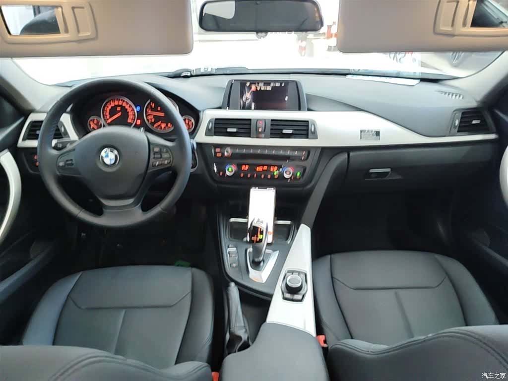 BMW 3 Series, 2015 10