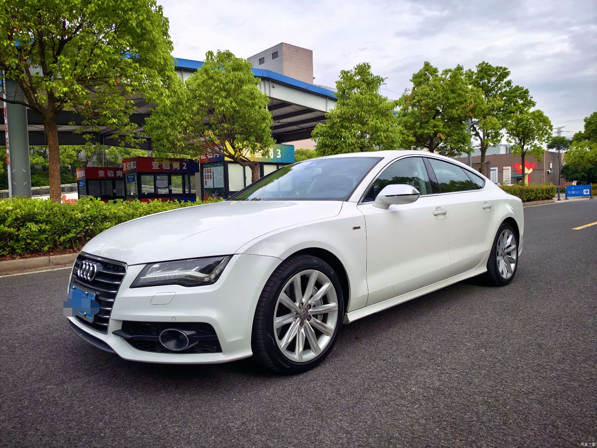 Audi A7, 2012 1