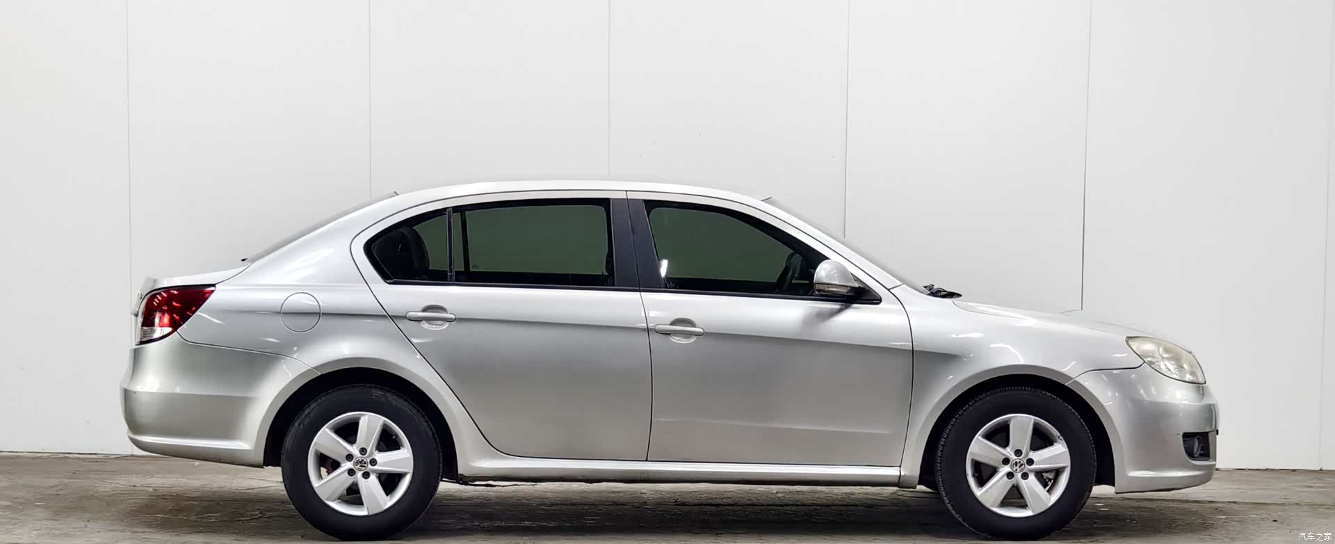 Volkswagen Lavida, 2012 8