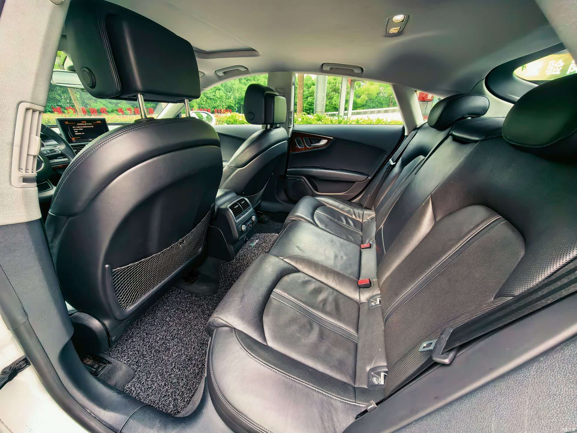 Audi A7, 2012 9