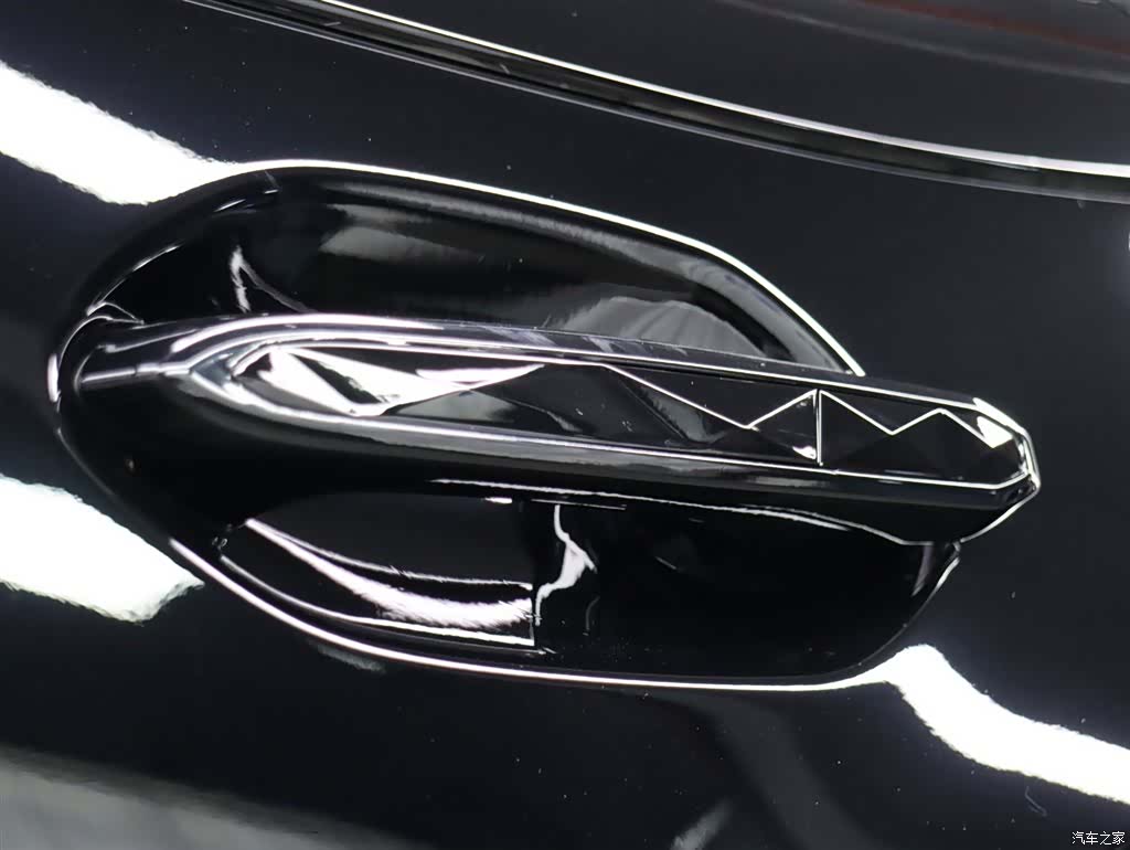 BMW XM, 2024 32