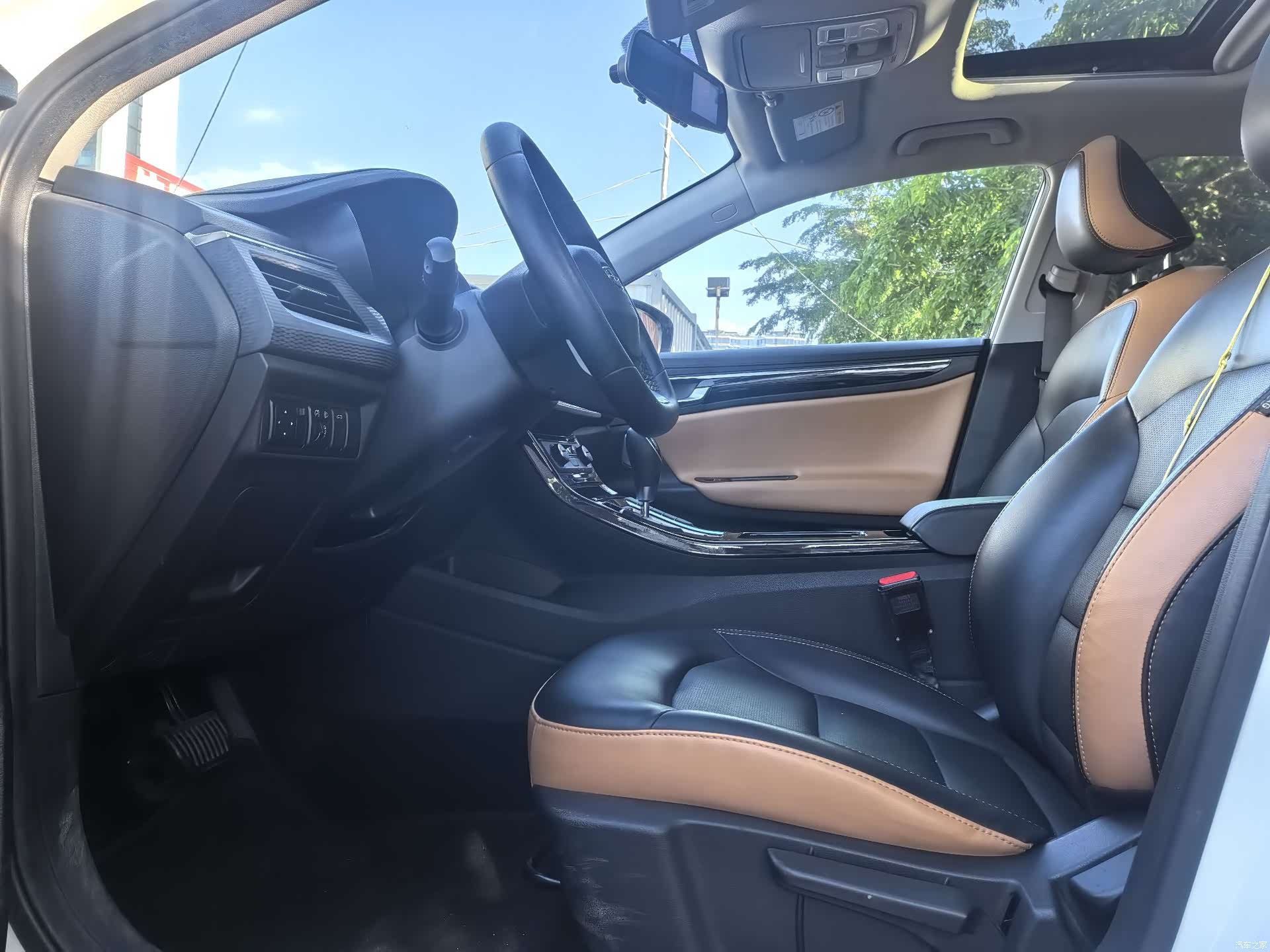 Geely Emgrand, 2020 4