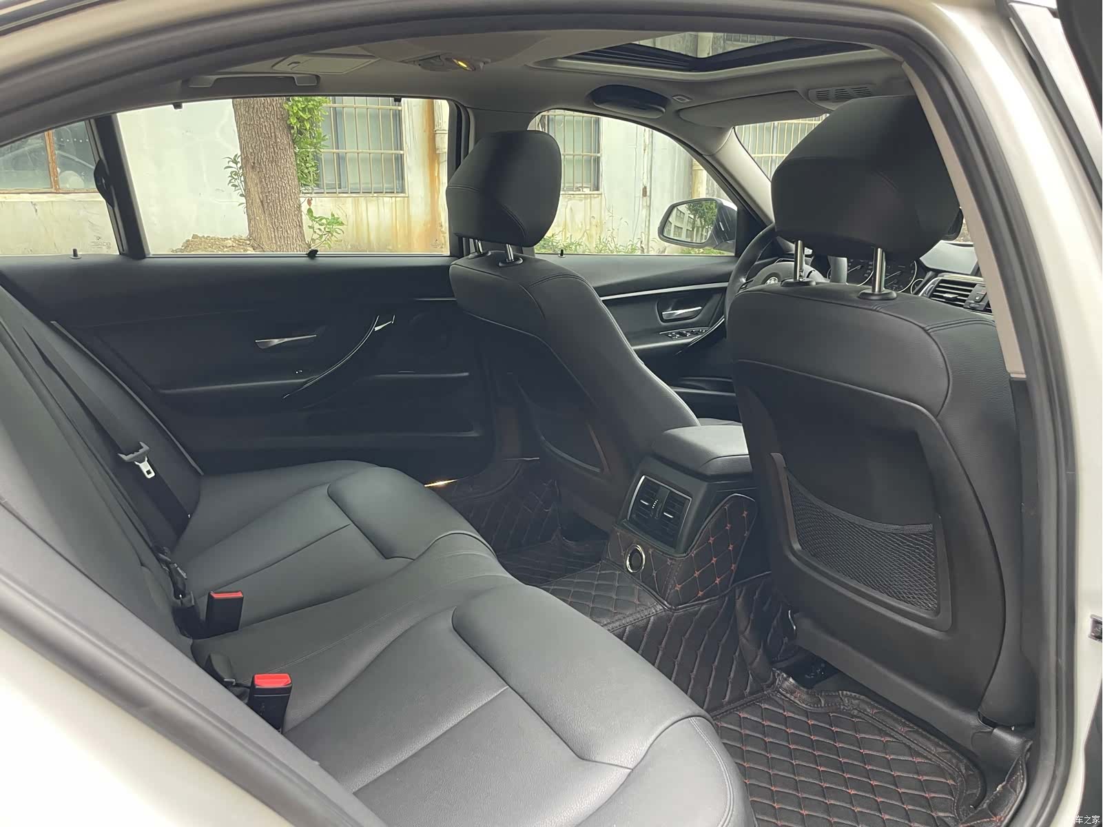 BMW 3 Series, 2017 9