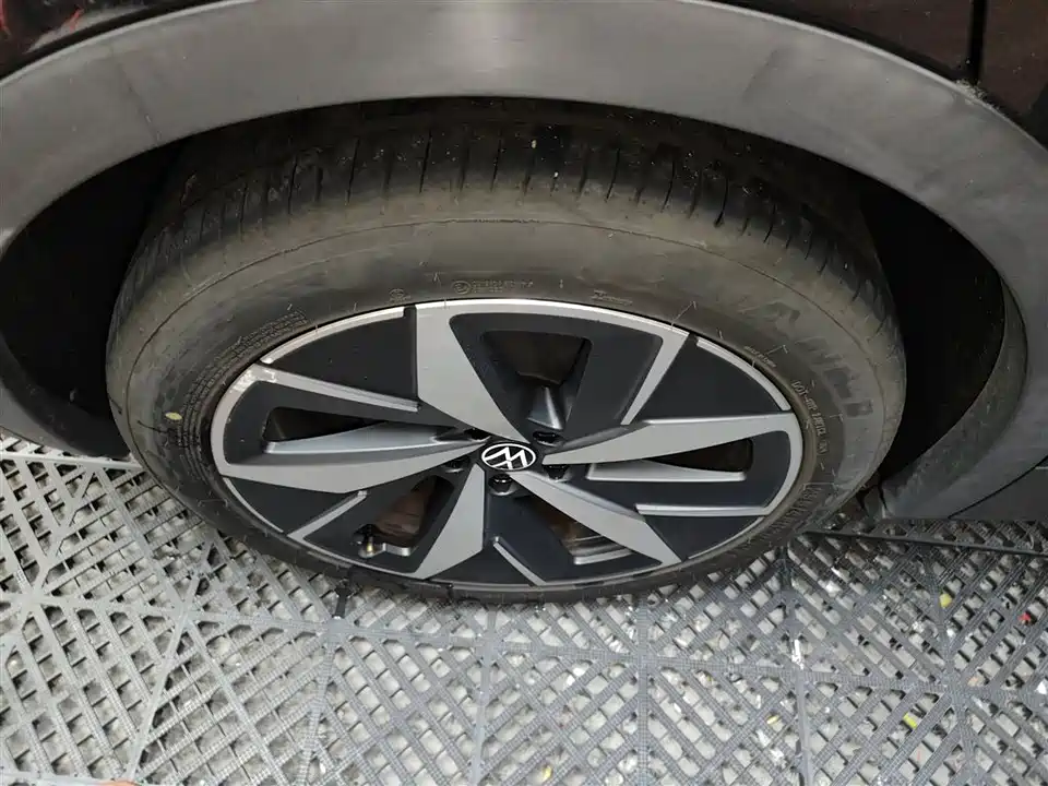 Volkswagen ID.4 CROZZ