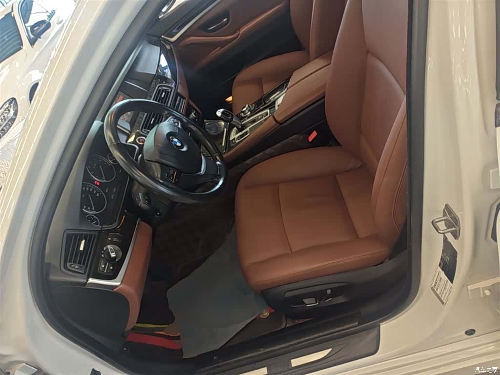 BMW 5 Series, 2017 15