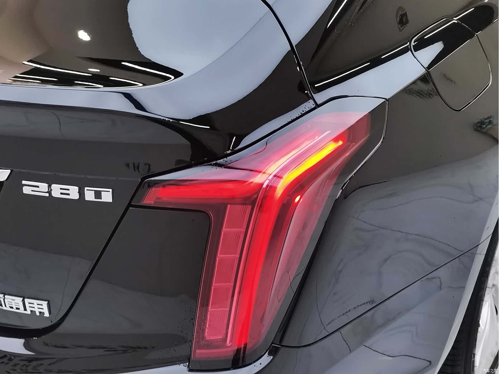 Cadillac CT5, 2023 21