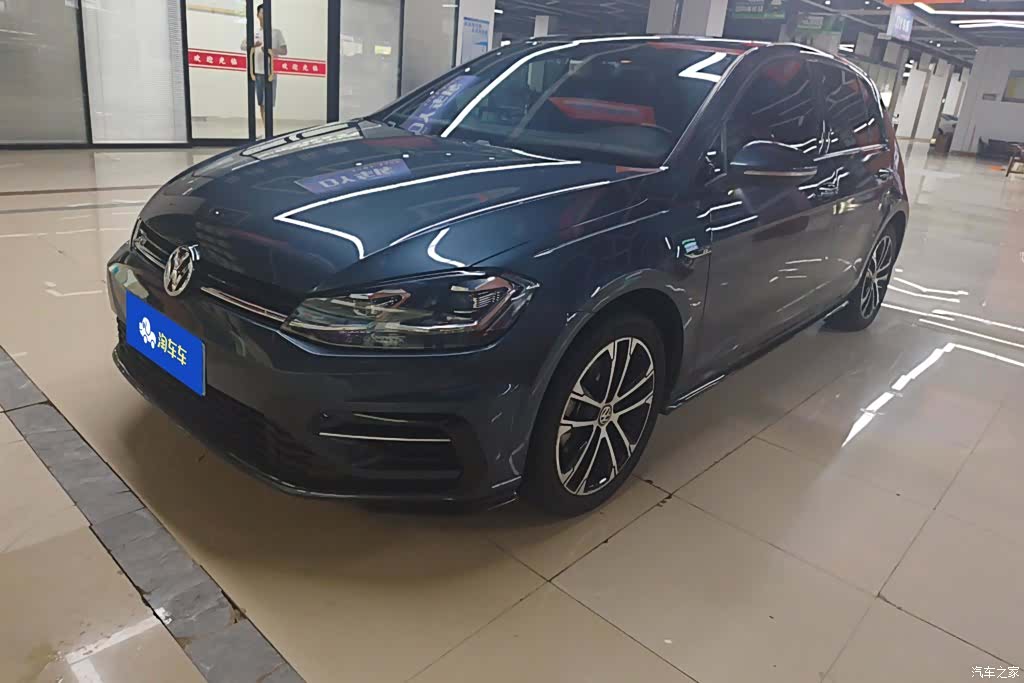 Volkswagen Golf, 2020 1