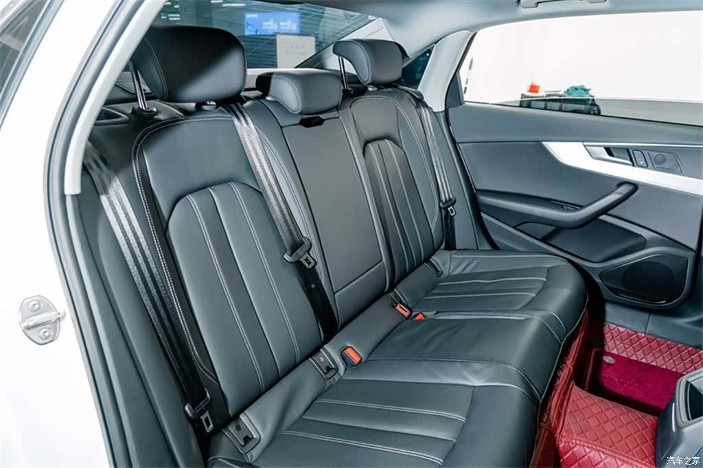 Audi A4L, 2020 21