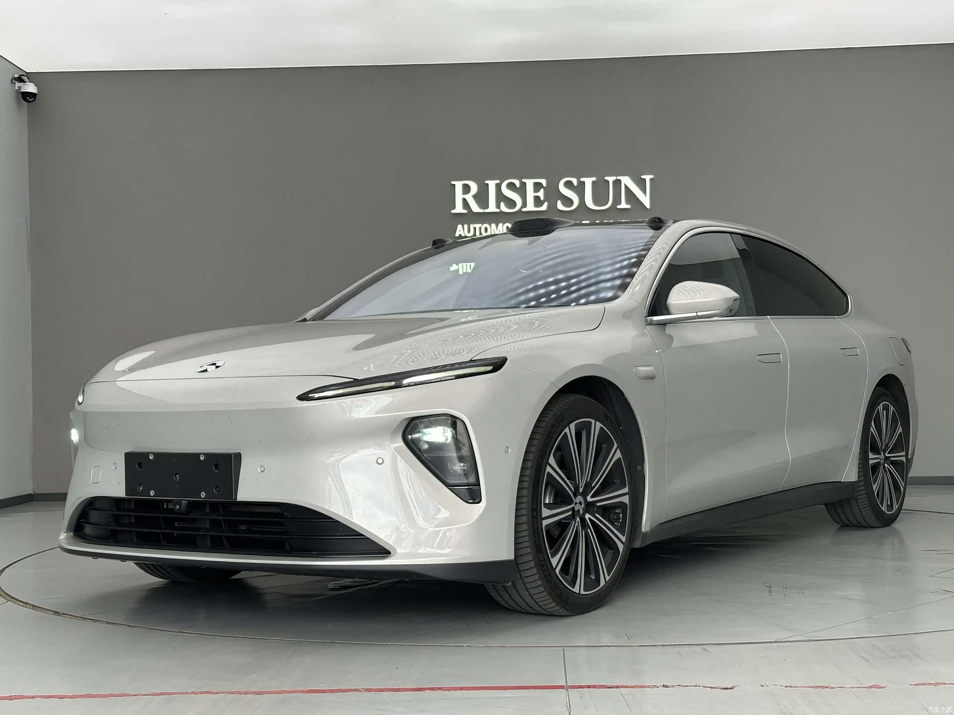 NIO ET7, 2024 1