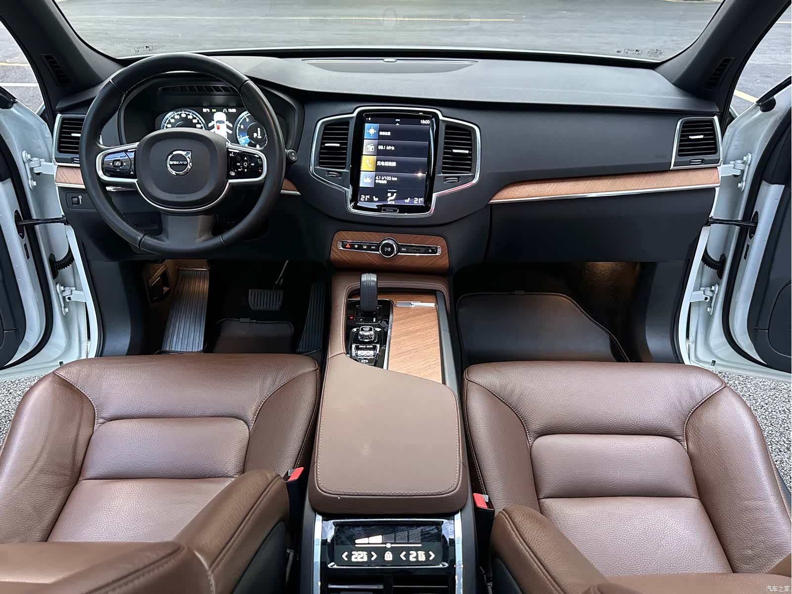 Volvo XC90, 2021 16