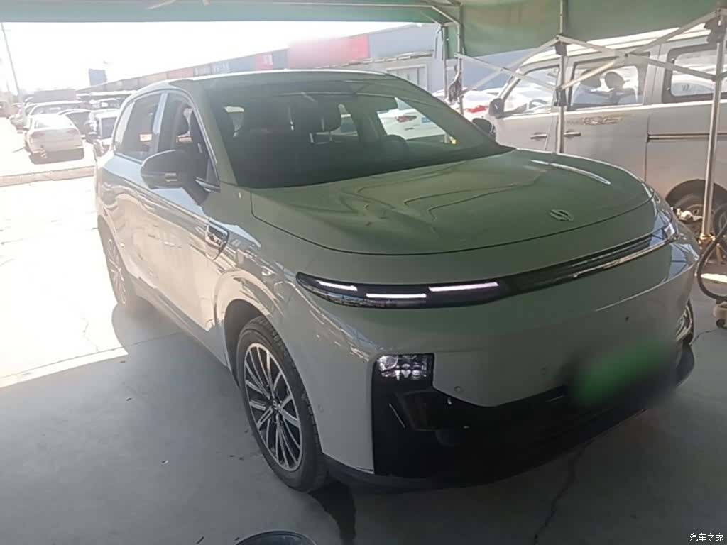 Leapmotor B10, 2025 4