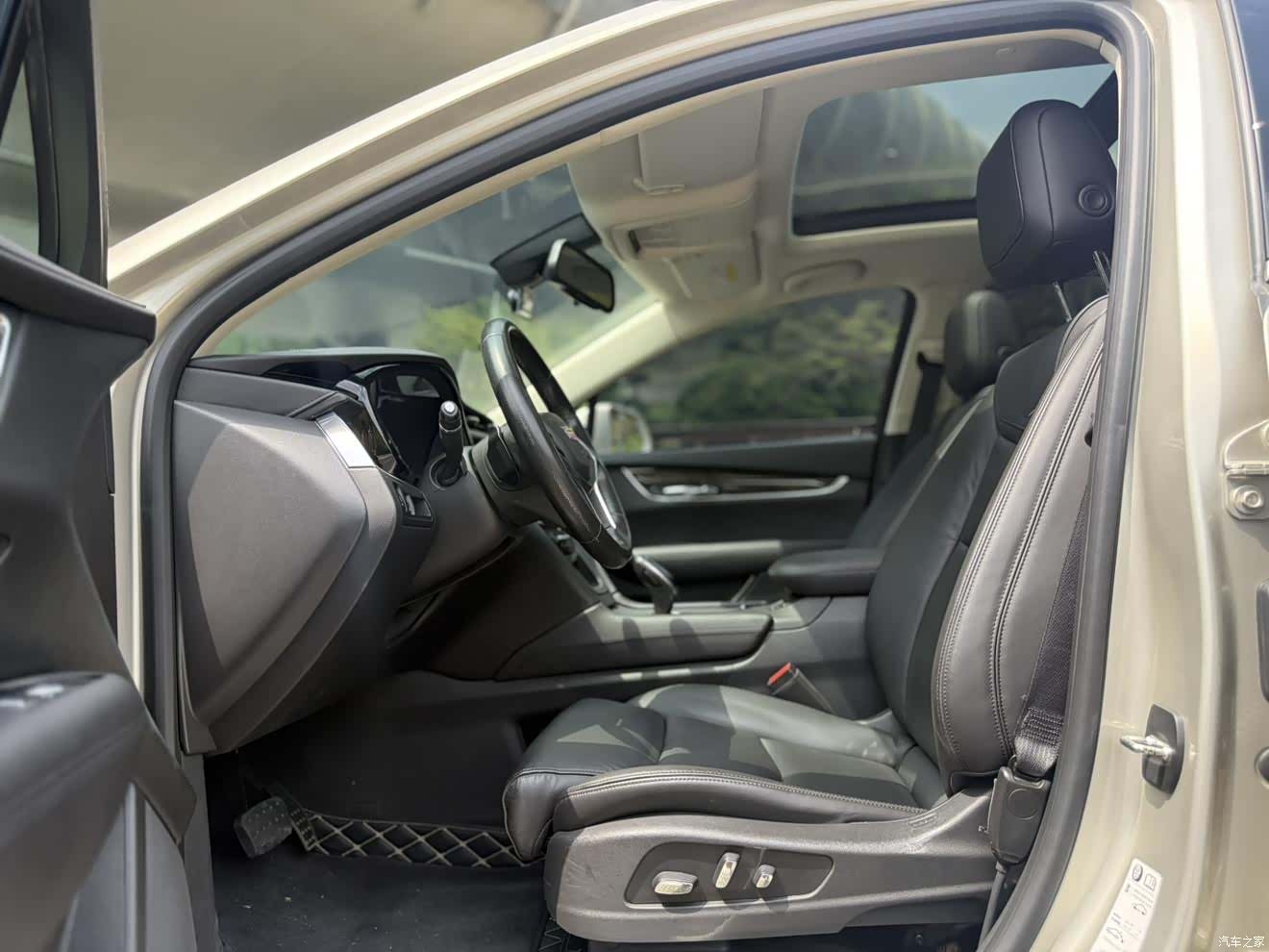 Cadillac XT5, 2017 13