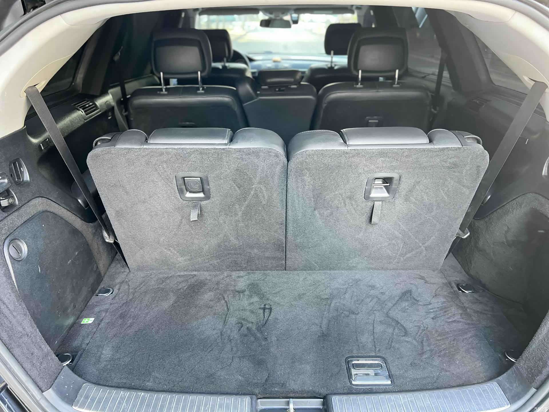 Mercedes-Benz R-Class, 2016 21