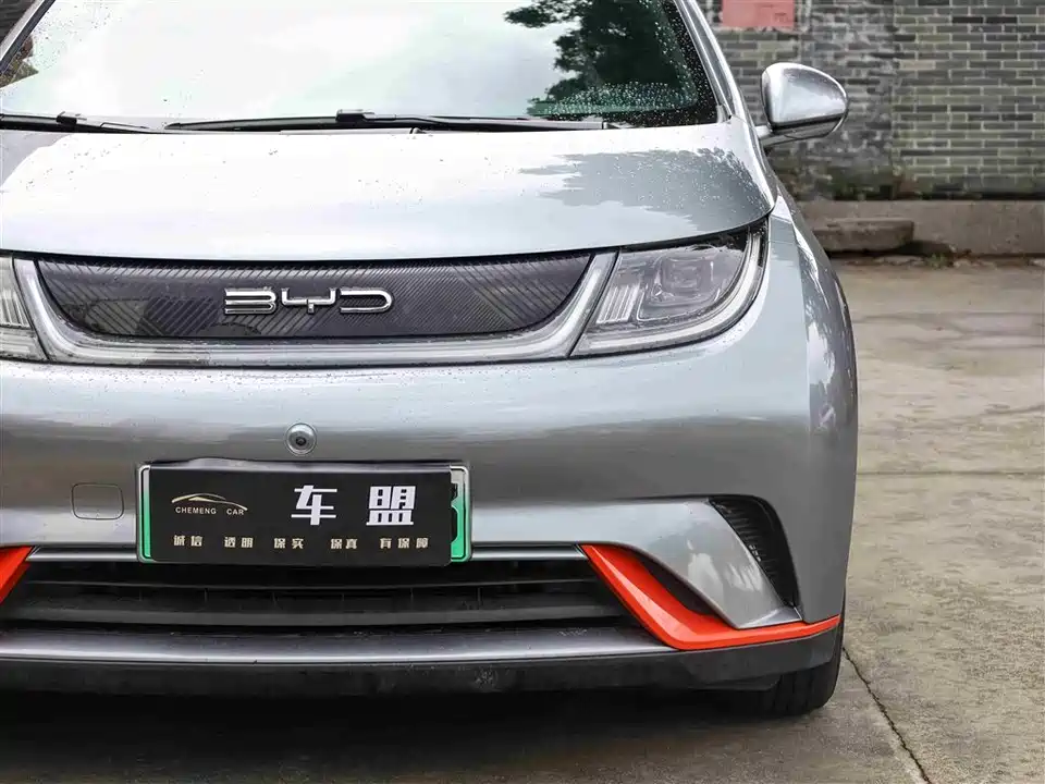 BYD dolphin