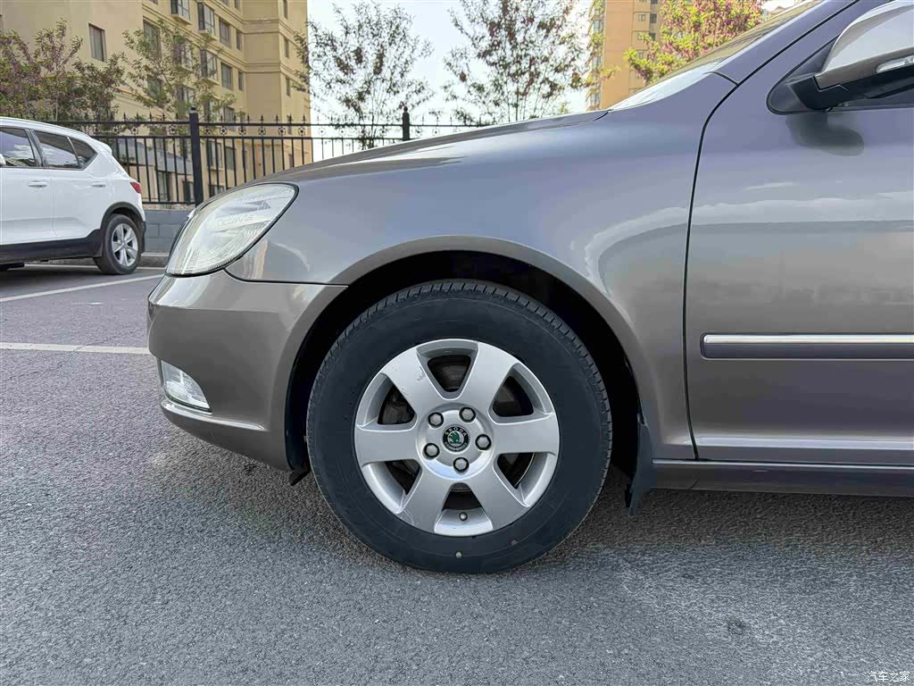 Skoda Octavia, 2013 13