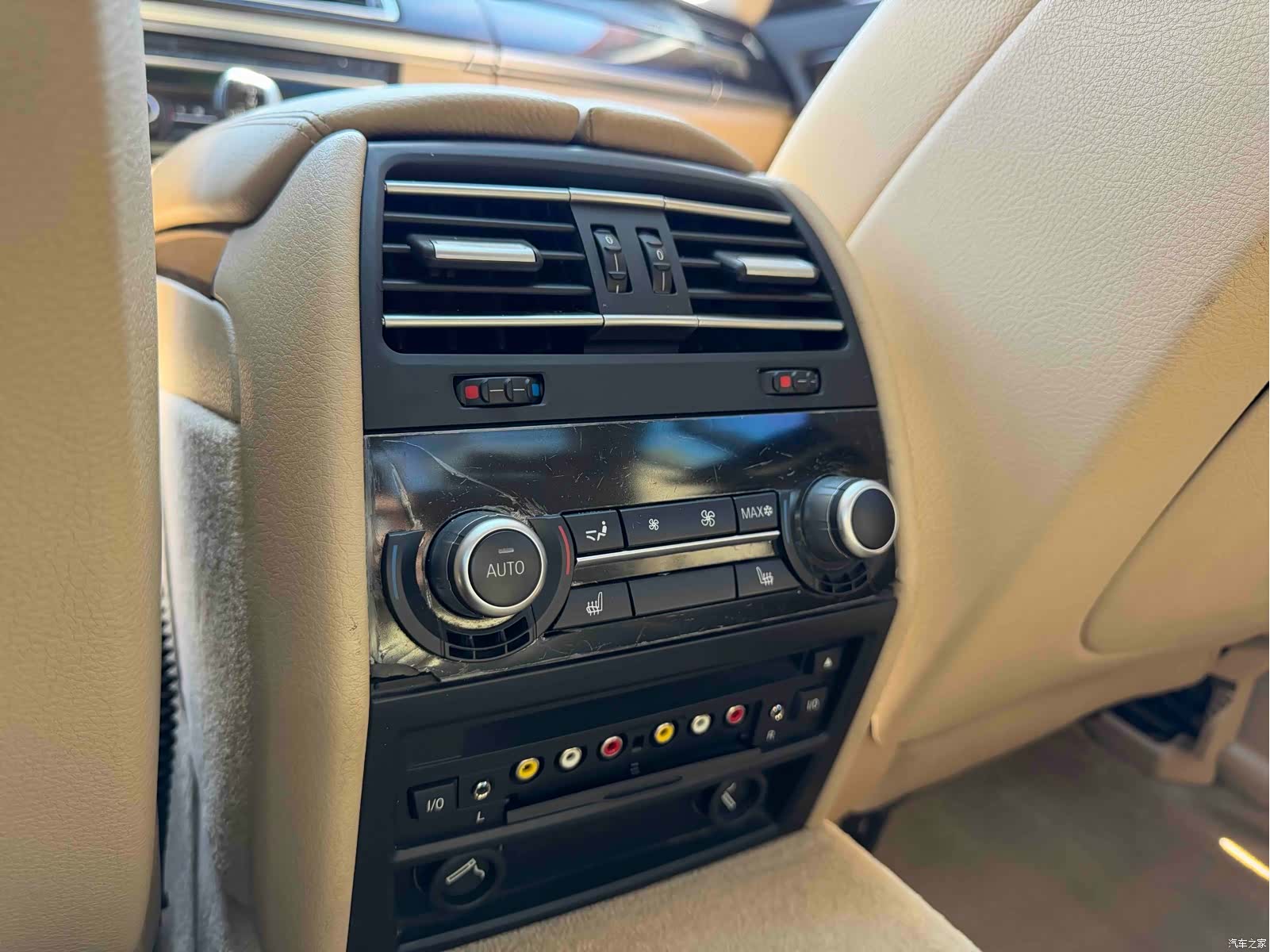 BMW 7 Series, 2011 12