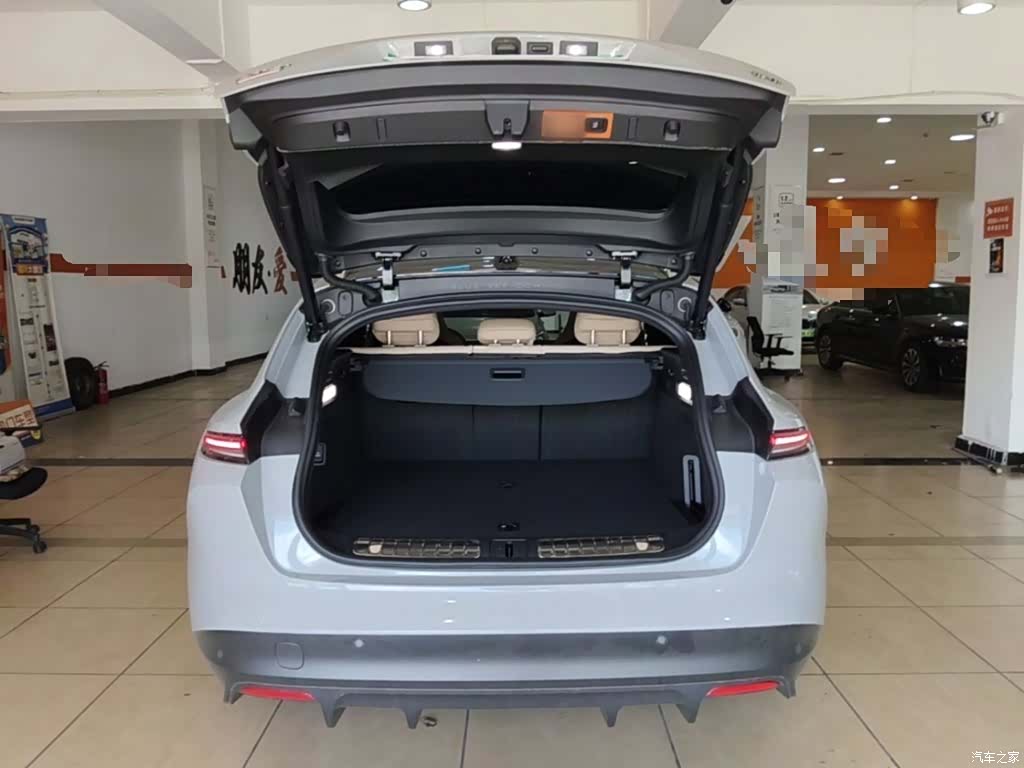 NIO ET5, 2024 15