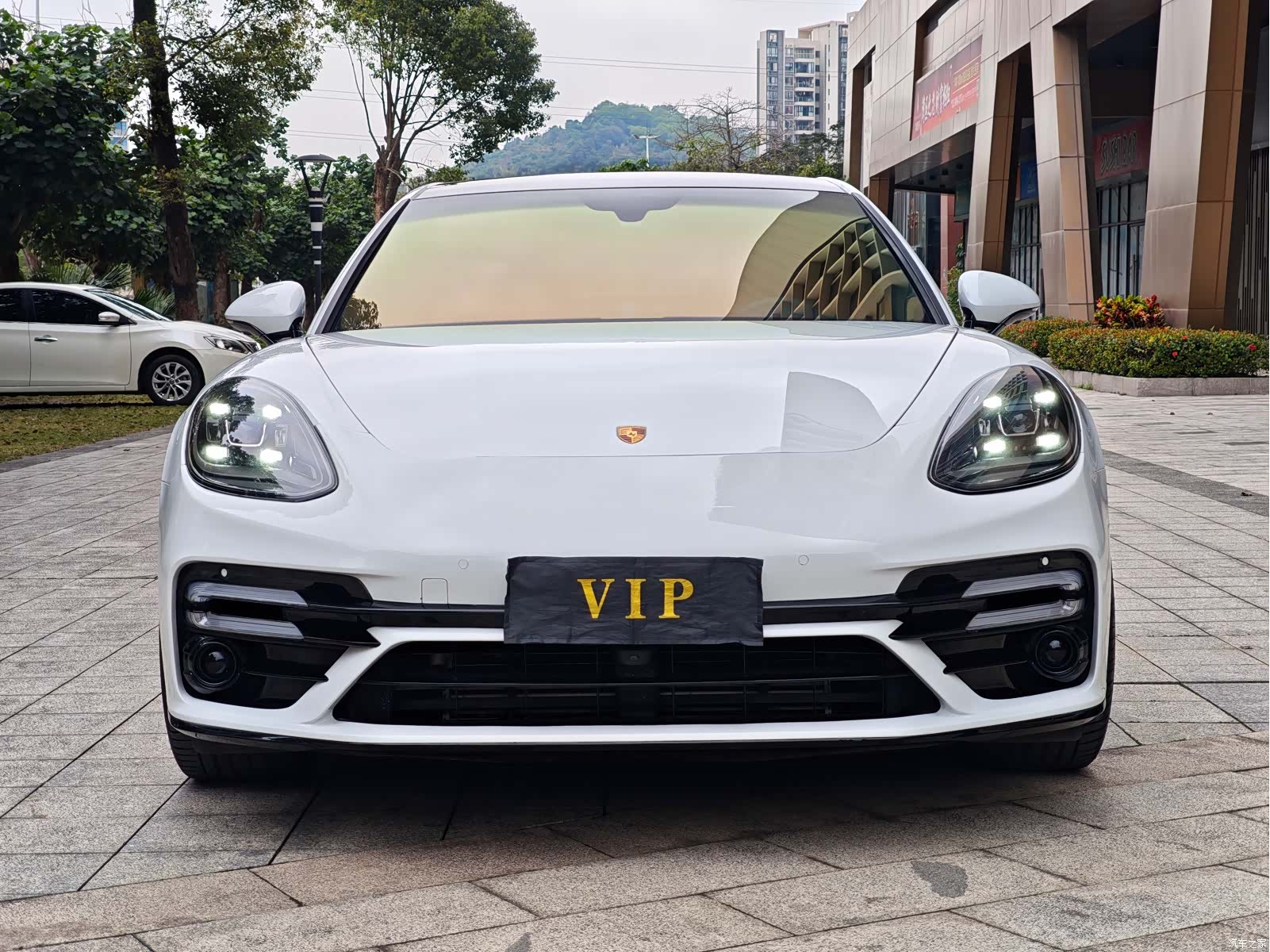 Porsche Panamera, 2018 2