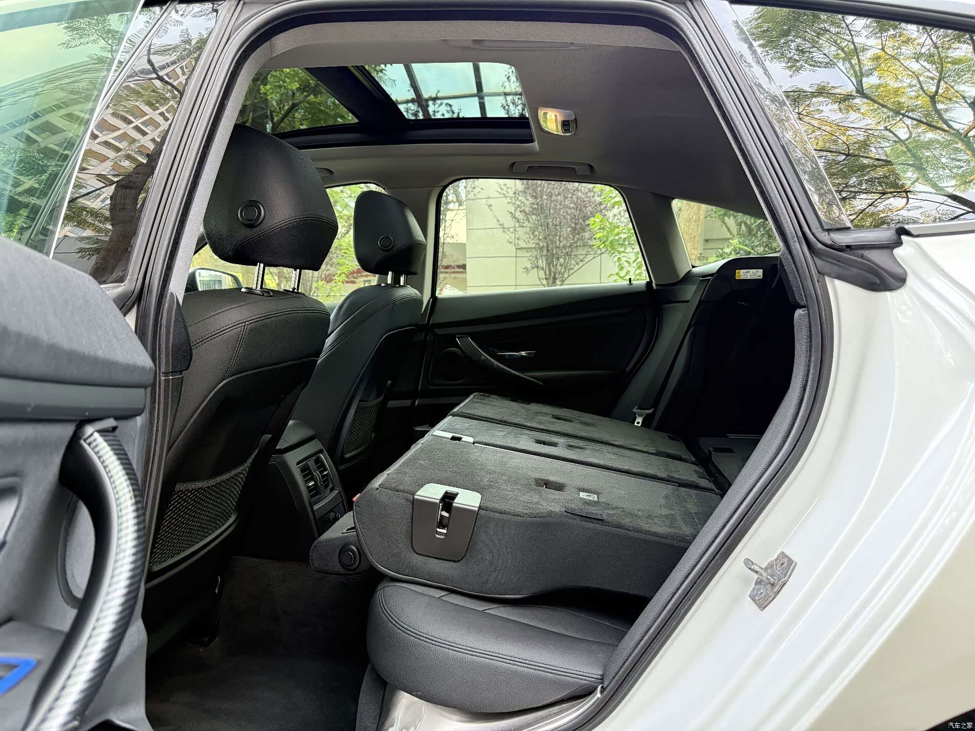 BMW 3 Series, 2018 23