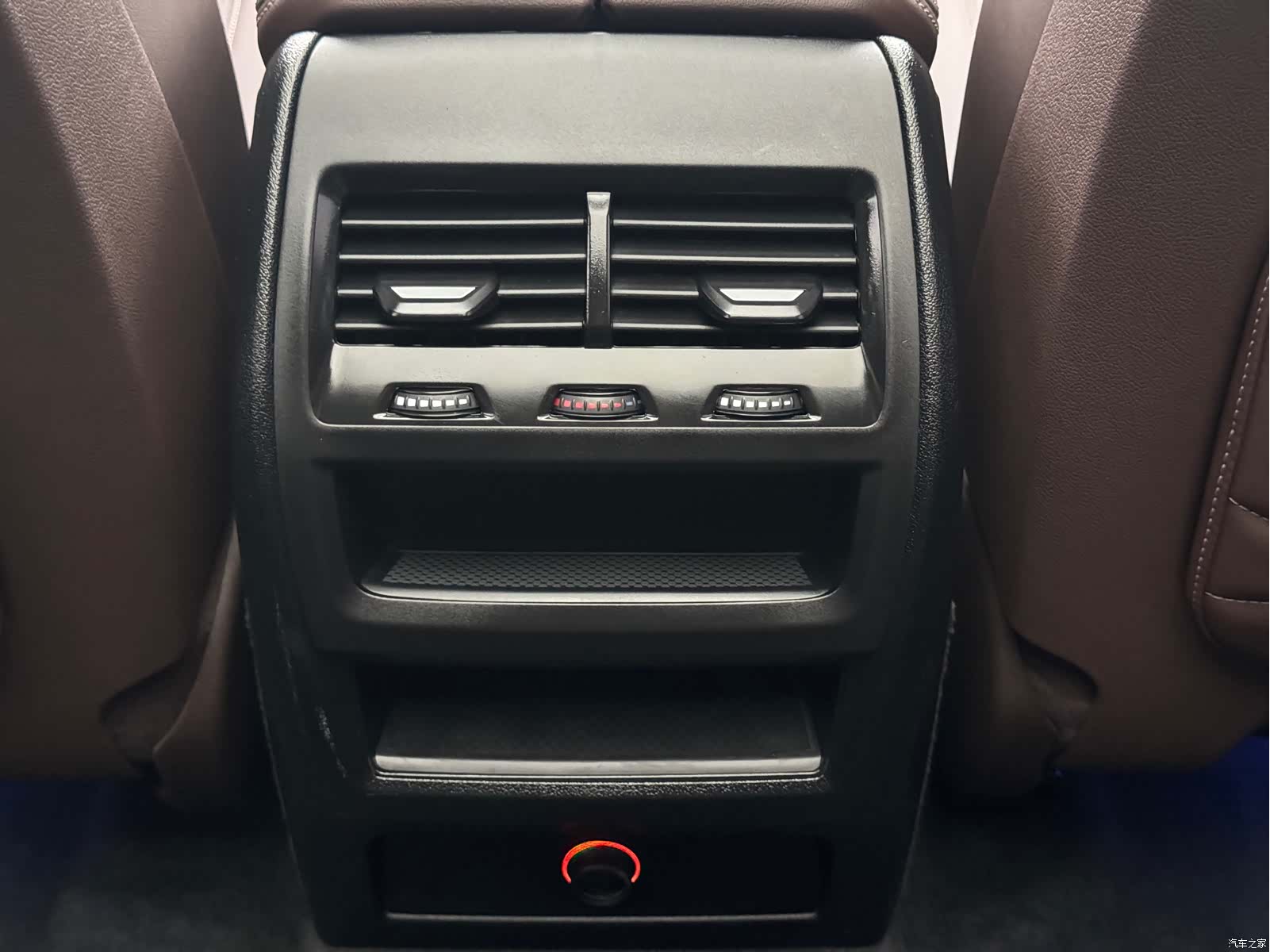 BMW X5, 2025 11