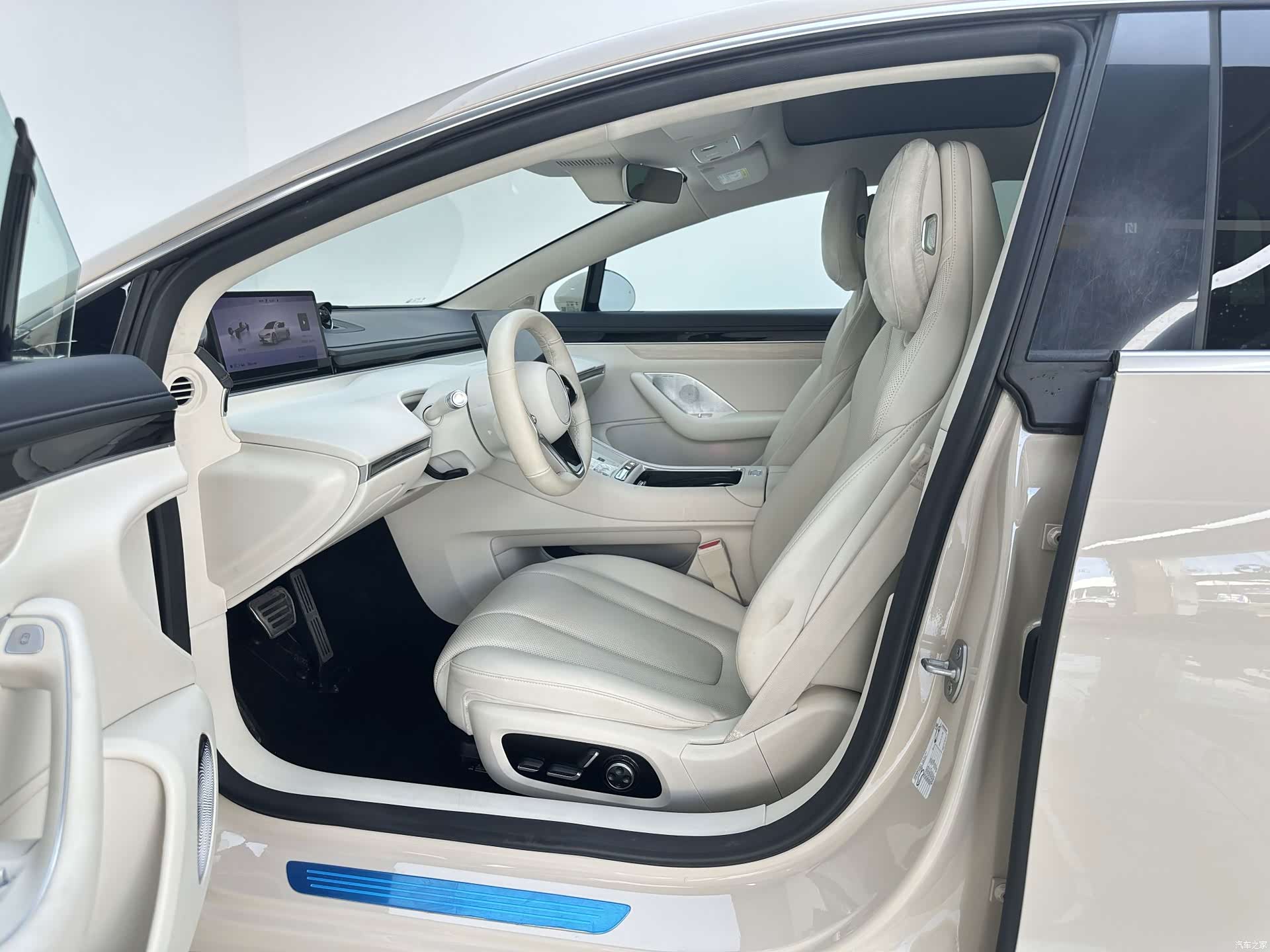 Luxeed S7, 2025 6