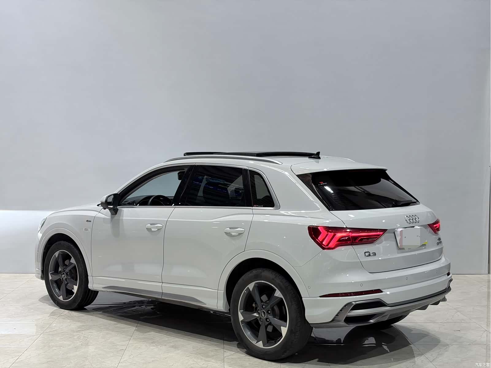 Audi Q3, 2022 17