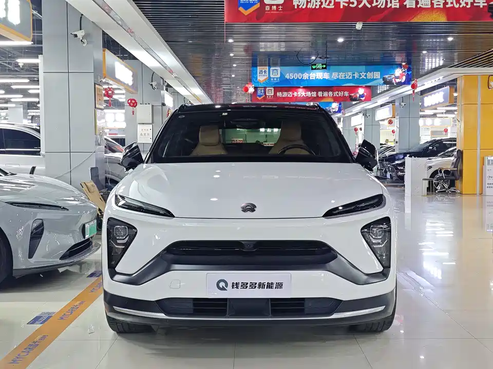 NIO ES6