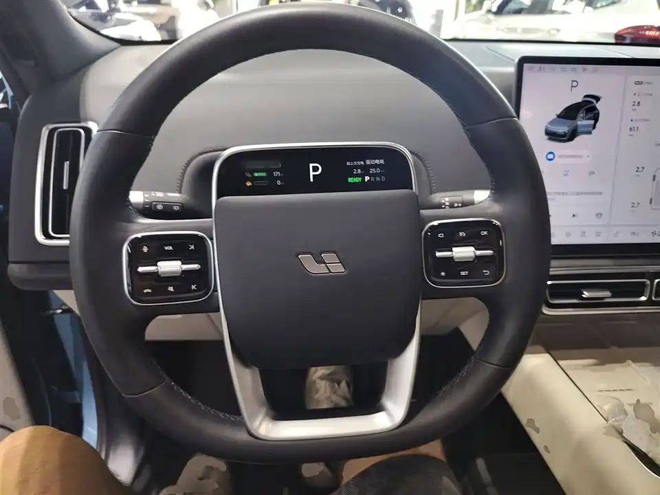 Li Auto Ideal L8