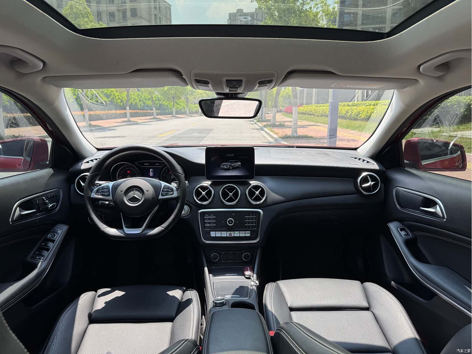 Mercedes-Benz GLA, 2019 все фото