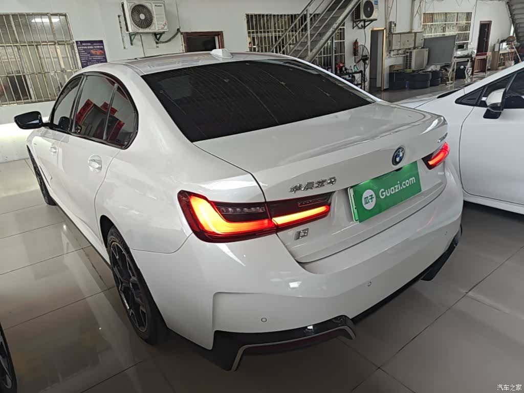 BMW i3, 2024 все фото