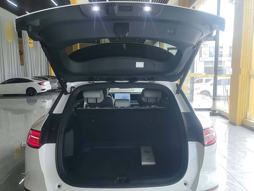 BYD HiAce, 2025 19