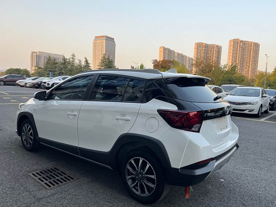 Toyota YARiS L Zhixuan