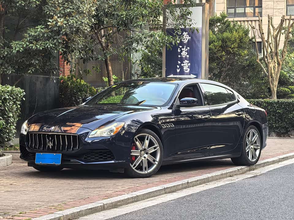 Maserati President