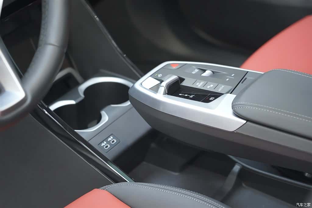BMW X1, 2024 14