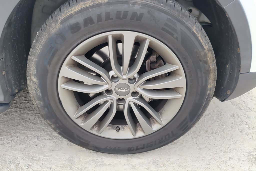 Chery 5, 2015 6
