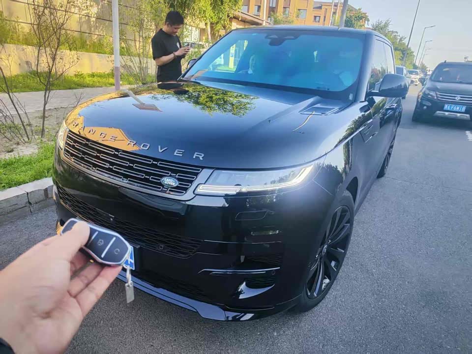 Land Rover Range Rover Sport Land Rover Range Rover Sport