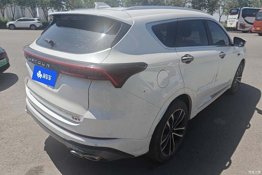 Jetour X70, 2021 3
