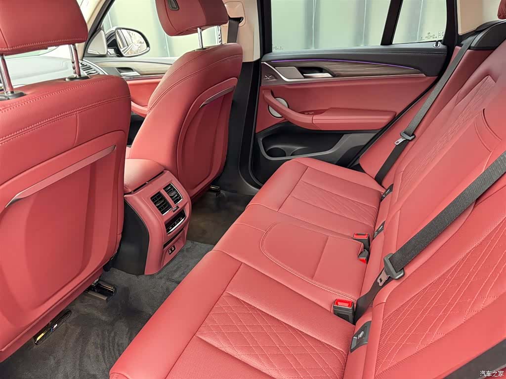 BMW X3, 2024 9