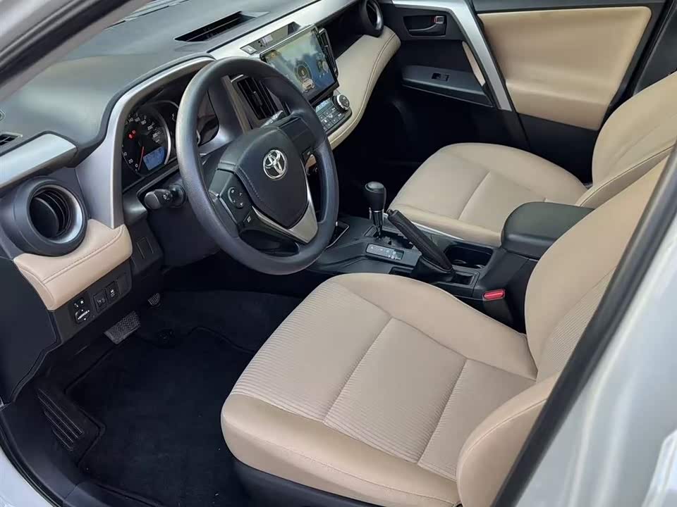 Toyota RAV4 Rongfang