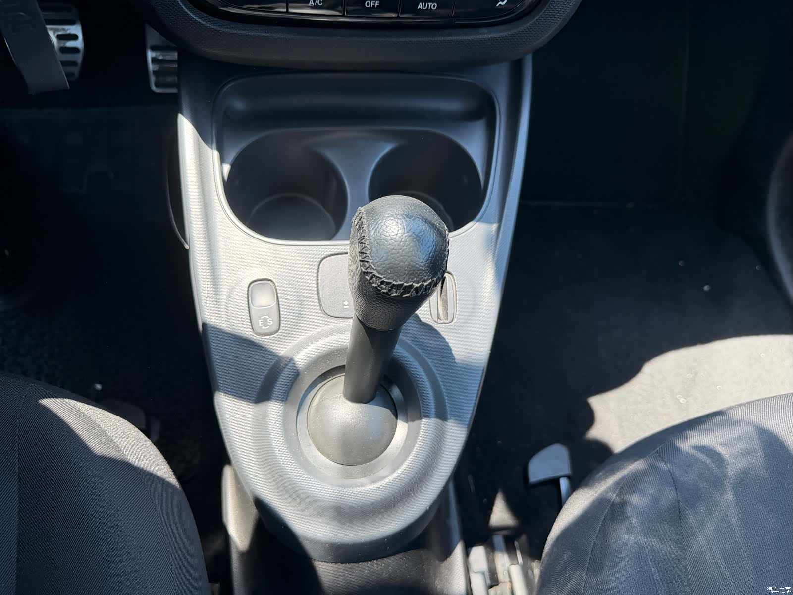 Smart Fortwo, 2015 12