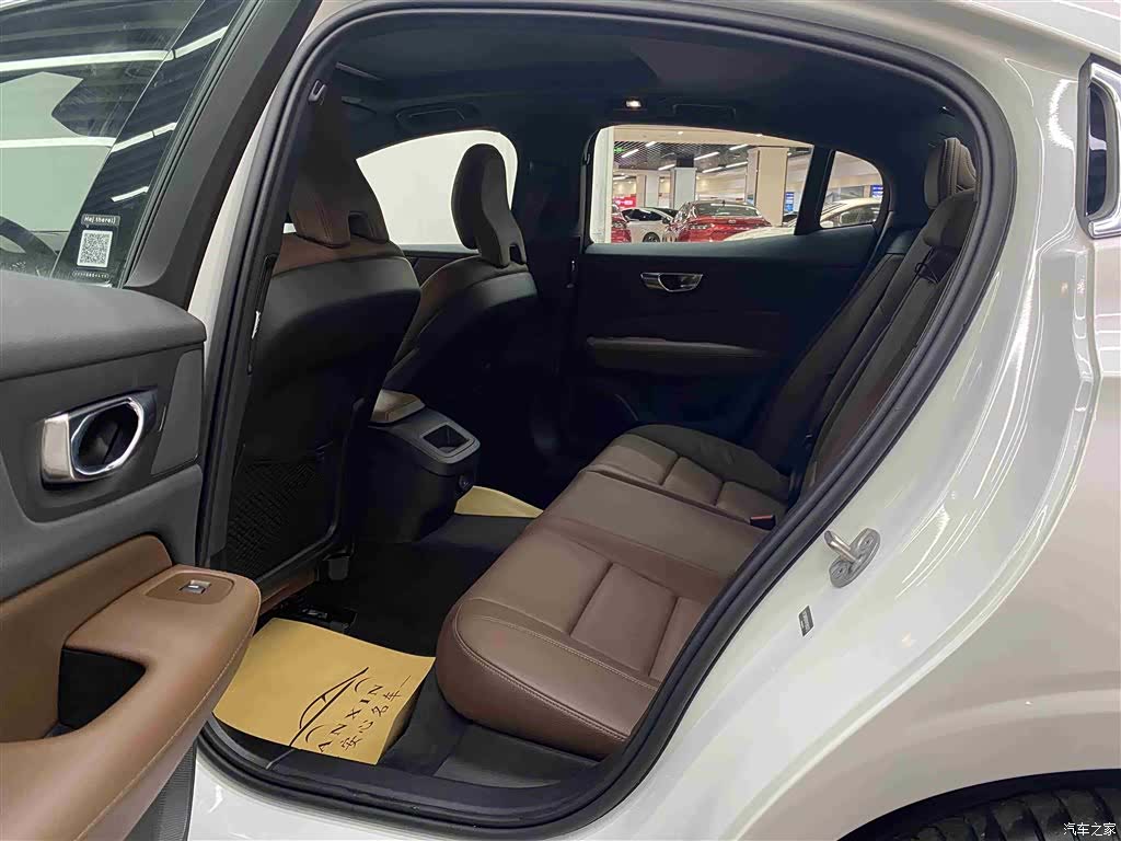 Volvo S60, 2026 8