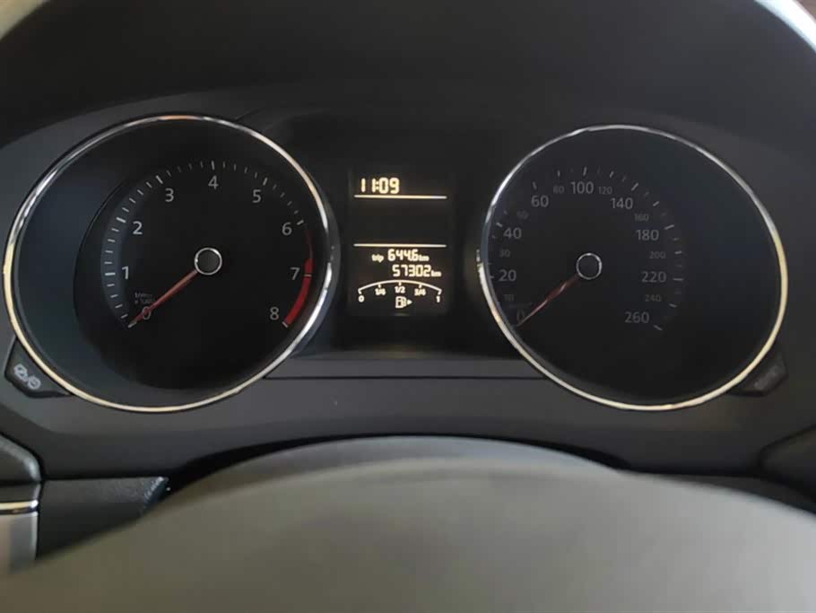 Volkswagen Sagitar Volkswagen Sagitar